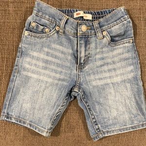 Boys Levi’s Denim Shorts, sz 5